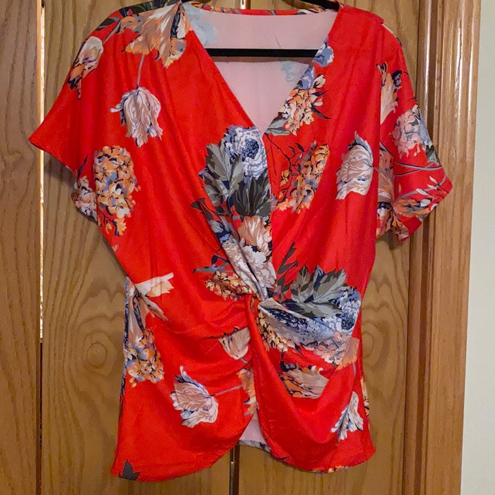 Floral top